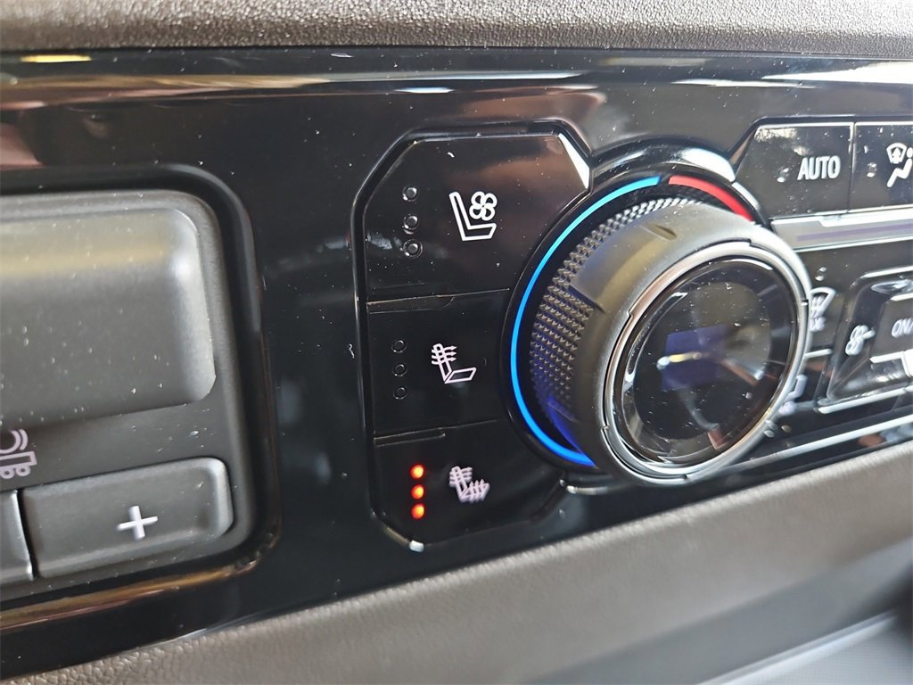 New 2026 Chevrolet Silverado 1500 LTZ w/ LTZ Premium Package image 25