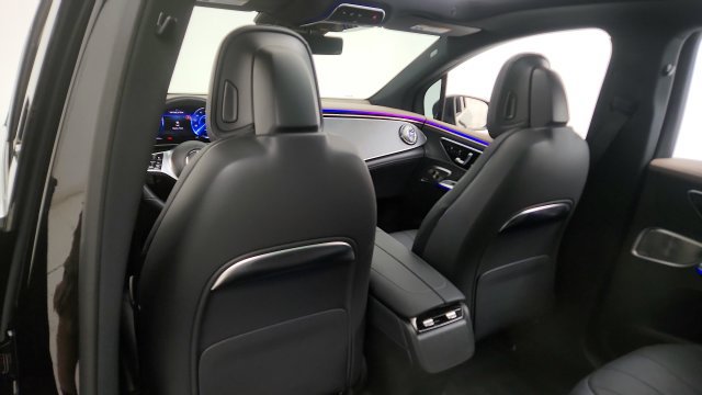 Used 2025 Mercedes-Benz EQE 350+ 4MATIC SUV w/ AMG Line Exterior Package image 43