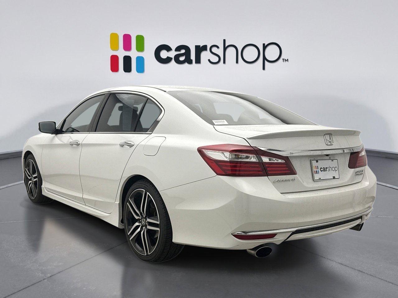 Used 2017 Honda Accord Sport Special Edition image 2