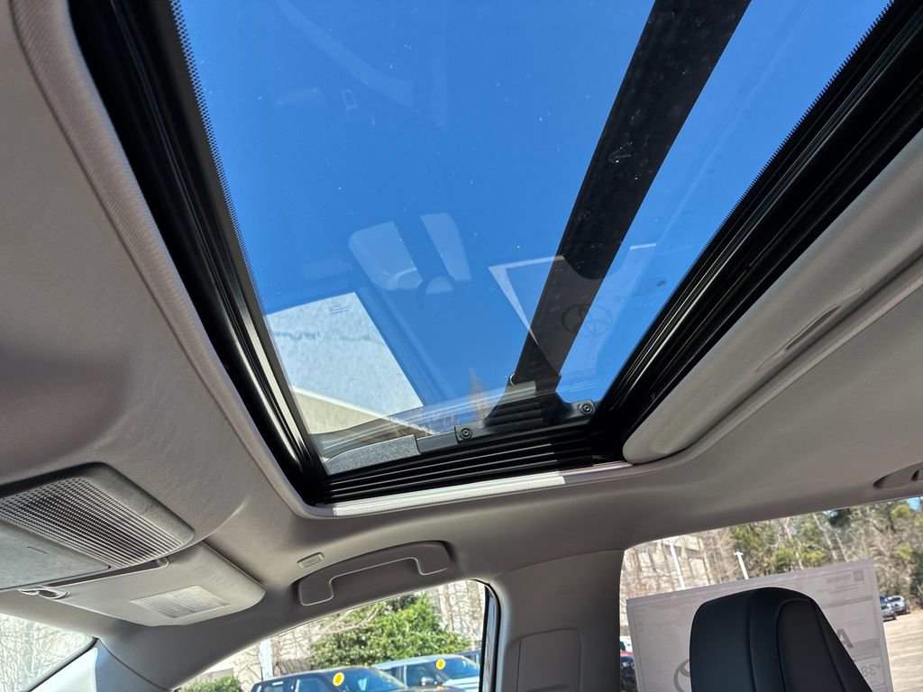 New 2026 Toyota RAV4 FWD image 17