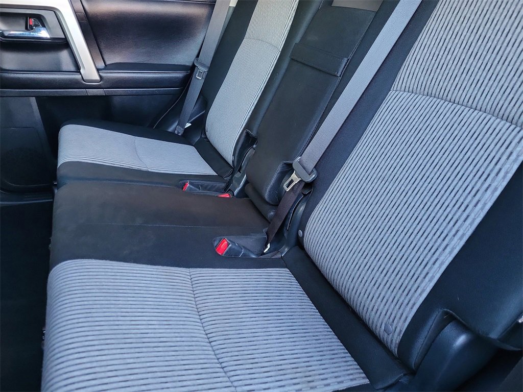 Used 2016 Toyota 4Runner SR5 image 14