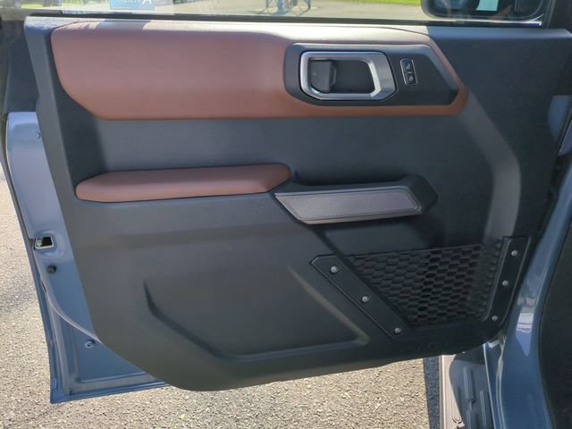 Used 2023 Ford Bronco Outer Banks AWD/4WD image 12