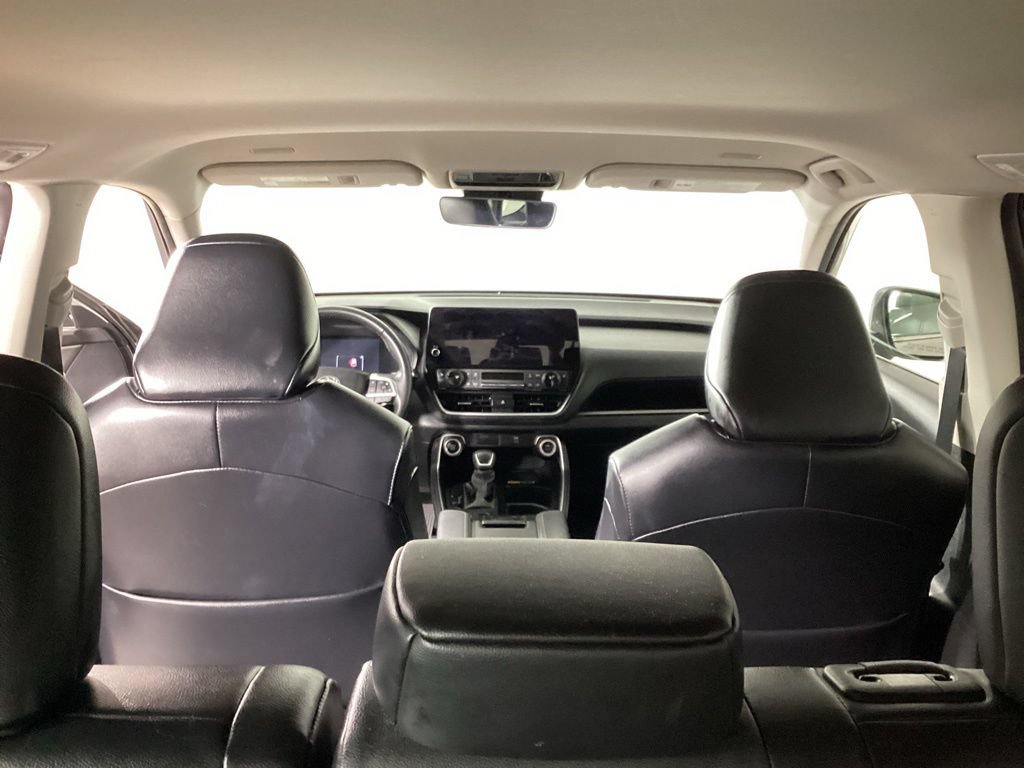 Used 2024 Toyota Grand Highlander AWD image 31