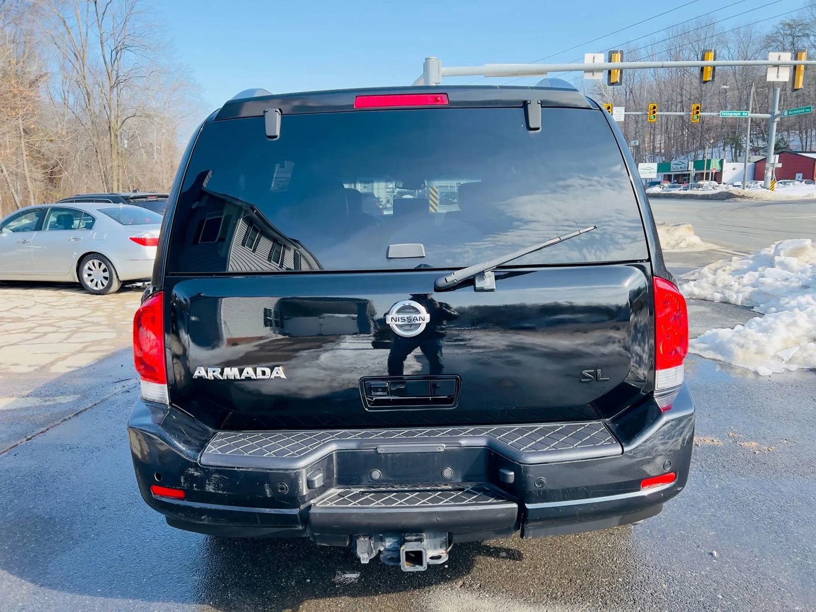 Used 2014 Nissan Armada SL image 5