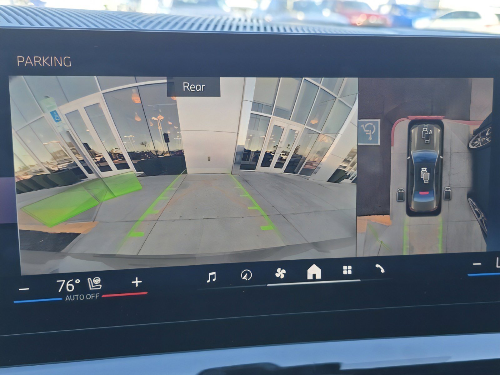 Used 2025 BMW i5 eDrive40i w/ M Sport Package image 30