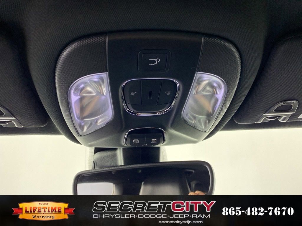 New 2026 Jeep Compass Trailhawk w/ Sun, Sound & Navigation Group image 20