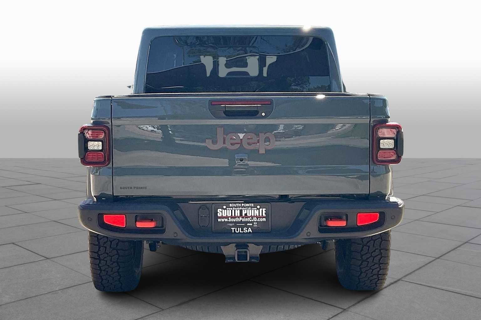 New 2025 Jeep Gladiator Mojave w/ Safety Group image 4