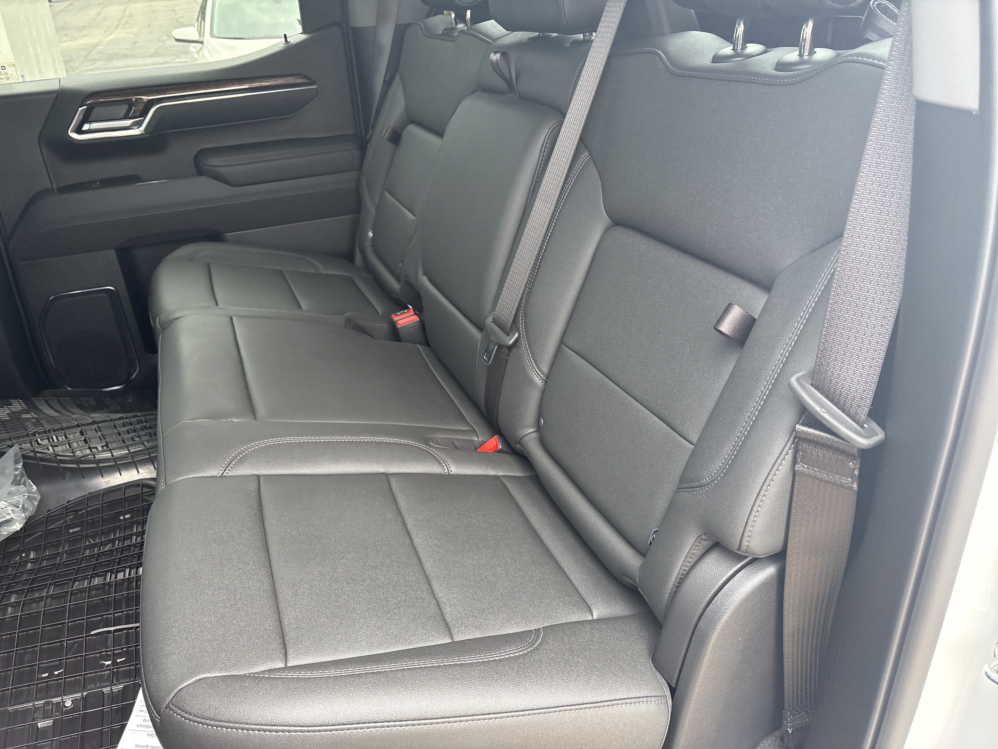 New 2026 GMC Sierra 1500 Elevation w/ Elevation Premium Package AWD/4WD image 15