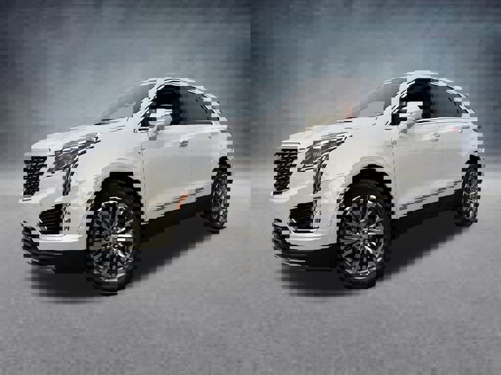 New 2025 Cadillac XT5 Premium Luxury w/ Technology Package