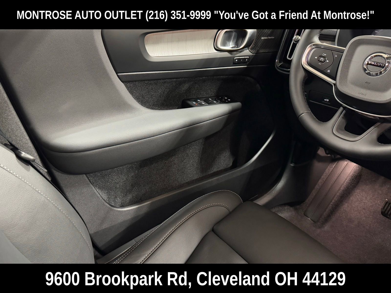 New 2026 Volvo XC40 B5 Plus w/ Protection Package Premier image 35