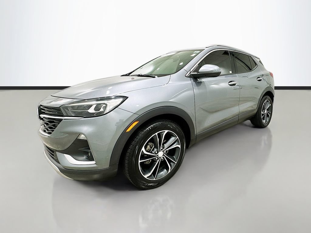 Used 2022 Buick Encore GX Essence FWD image 3