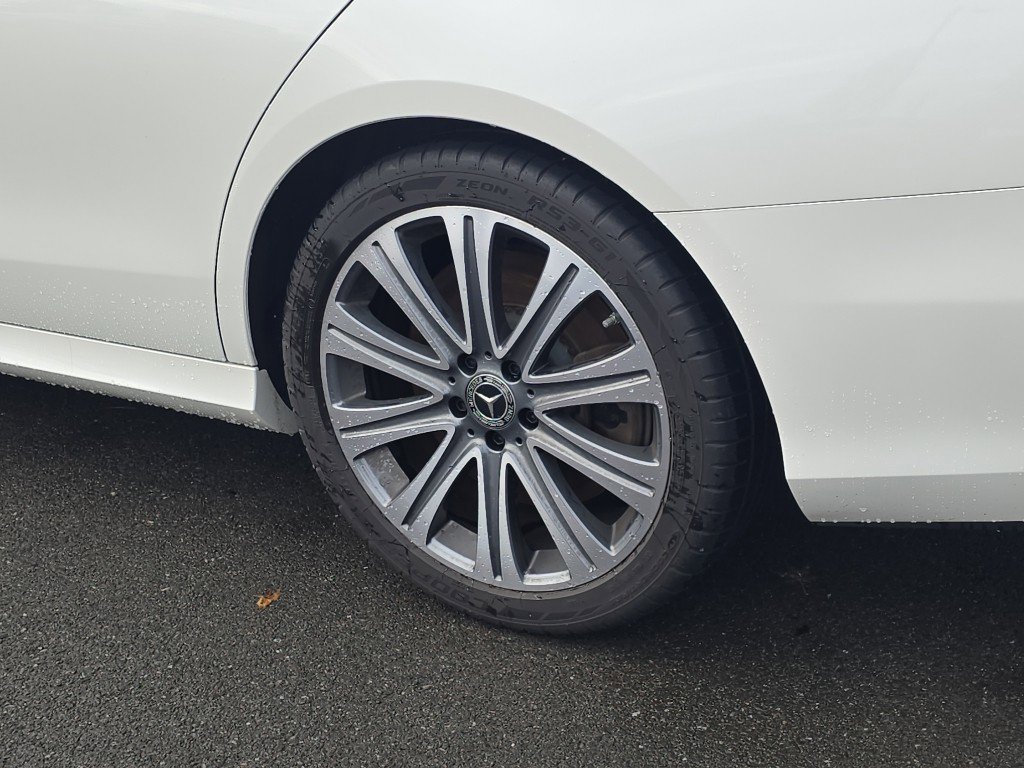 Used 2022 Mercedes-Benz E 450 4MATIC Sedan image 10