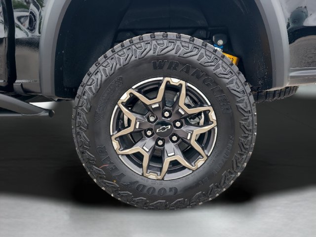New 2026 Chevrolet Colorado ZR2 w/ Technology Package AWD/4WD image 34