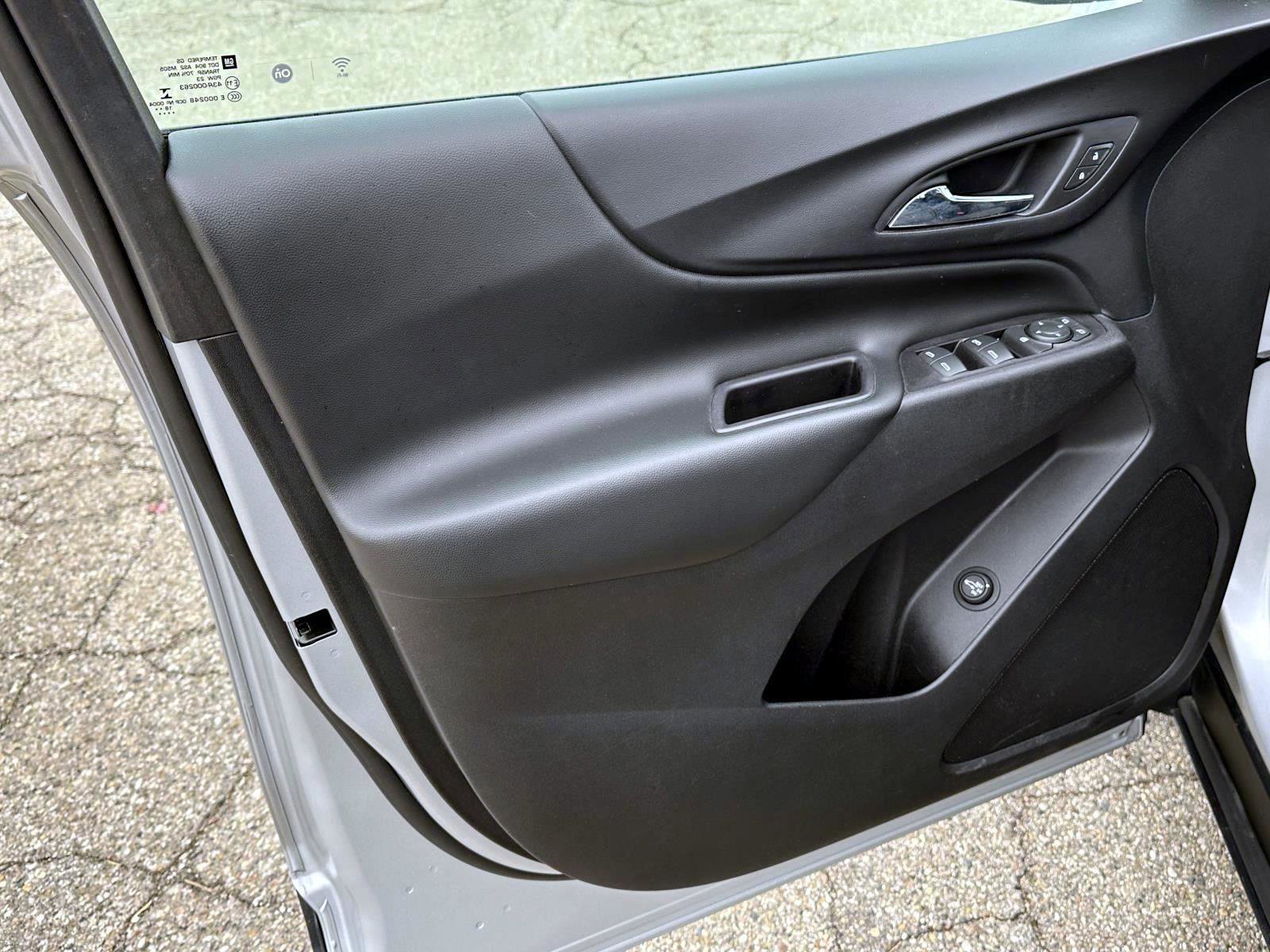 Used 2019 Chevrolet Equinox LT image 13