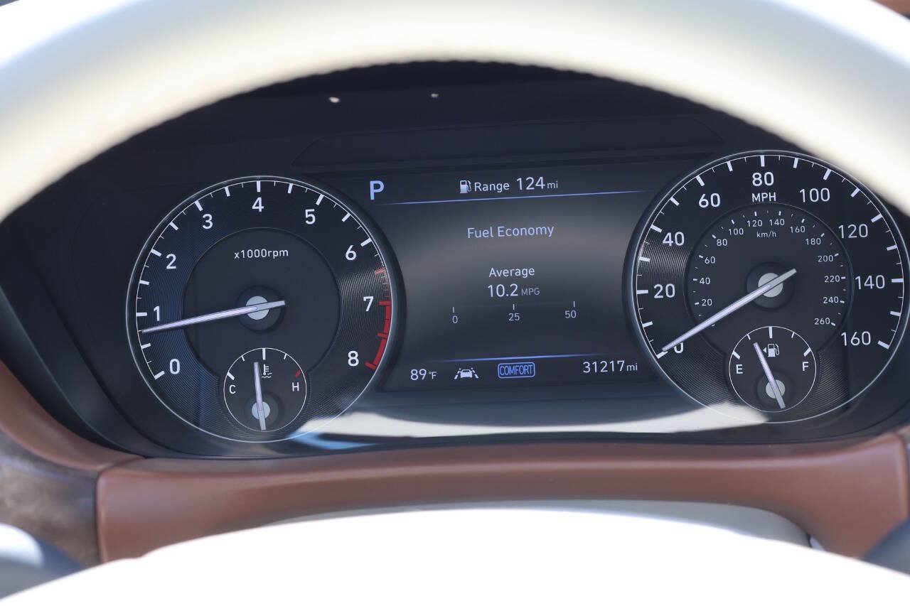 Used 2020 Genesis G90 3.3T Premium AWD/4WD image 19