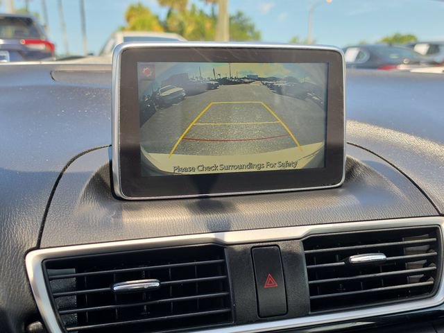 Used 2015 MAZDA MAZDA3 i Touring w/ Technology Package FWD image 25