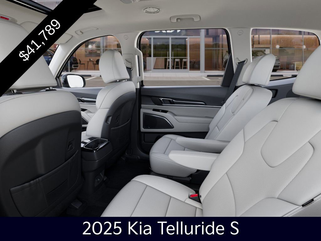 Certified 2025 Kia Telluride S image 18
