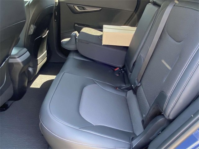 New 2025 Kia EV6 Light w/ Light LR Technology Package image 10