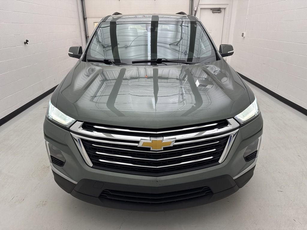 Used 2022 Chevrolet Traverse LT image 6