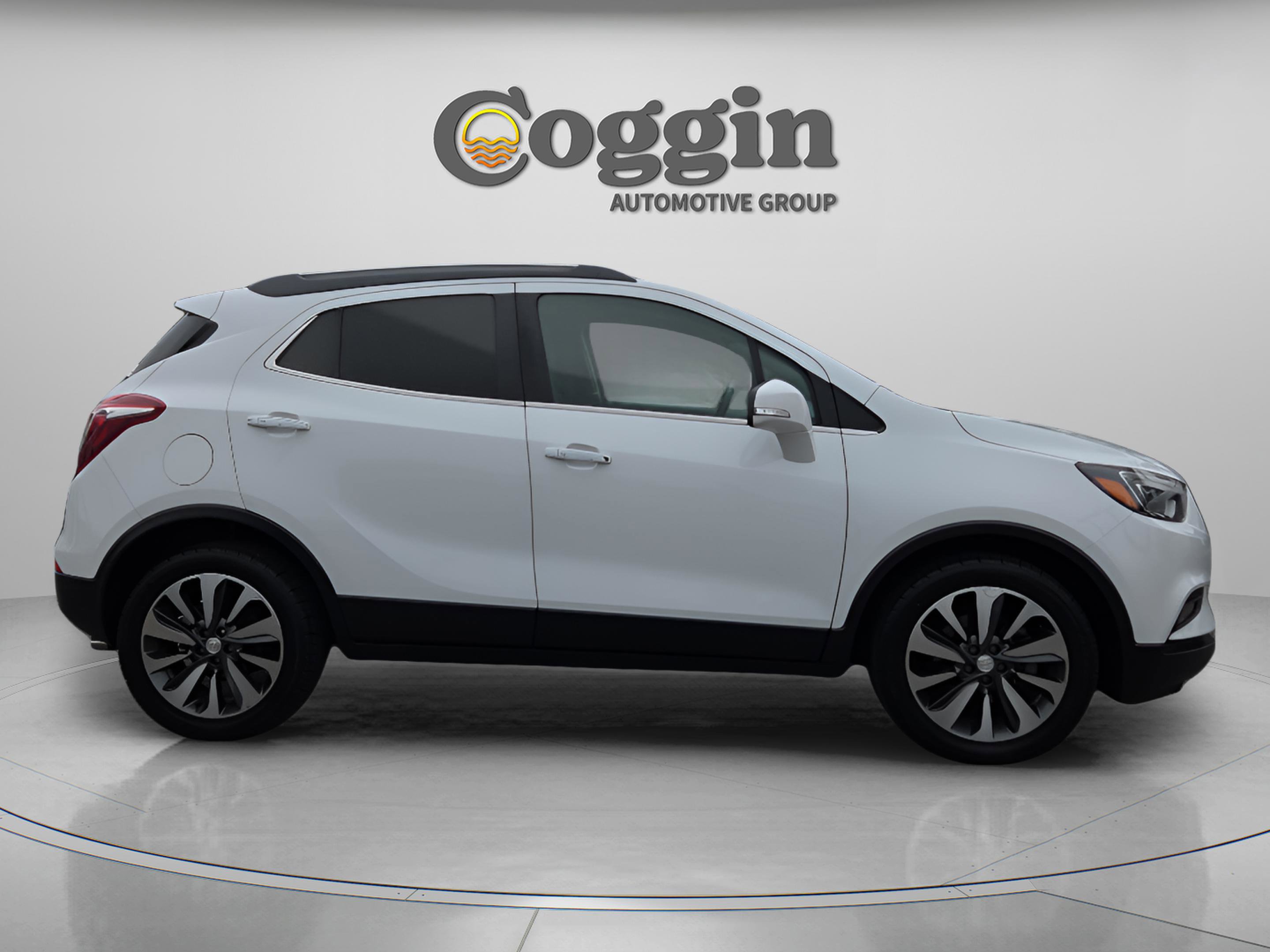Used 2018 Buick Encore Essence FWD image 6