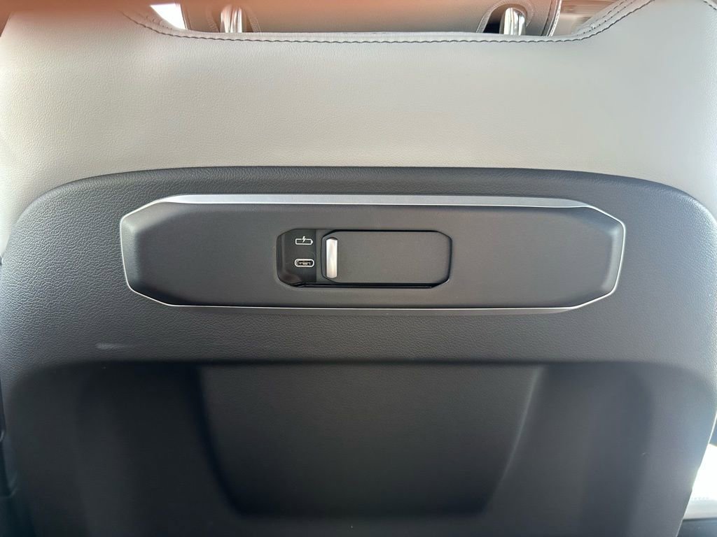 Certified 2026 BMW X5 sDrive40i w/ Premium Package image 25