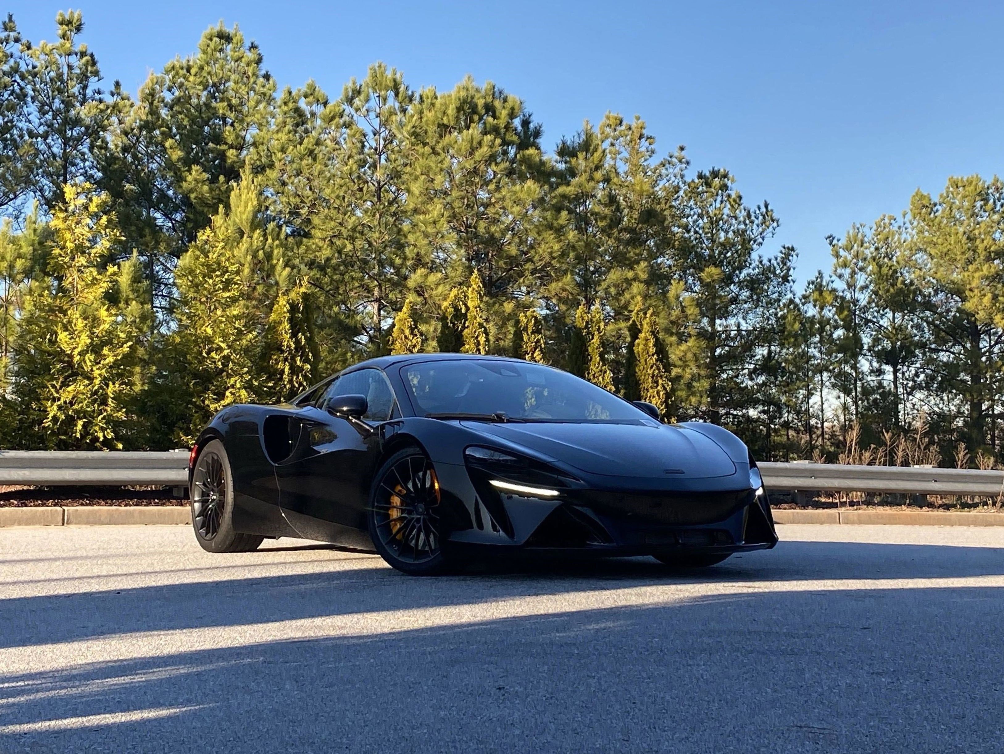 Used 2025 McLaren Artura Spider image 26