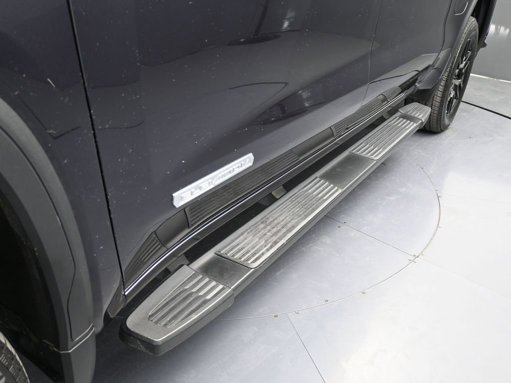Used 2023 GMC Sierra 1500 Elevation w/ LPO, Elevation Black Package image 29