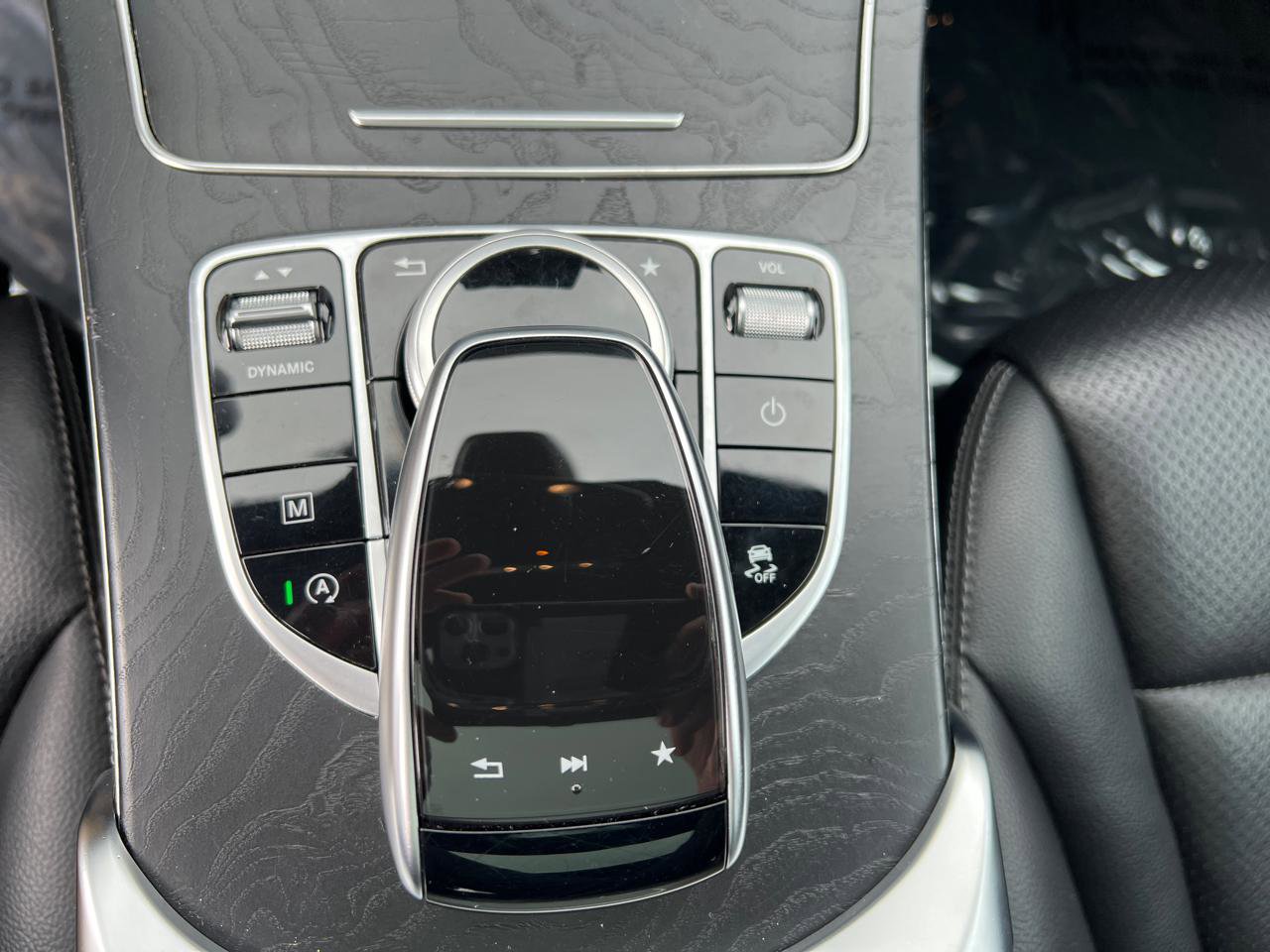 Used 2019 Mercedes-Benz GLC 300 4MATIC image 28