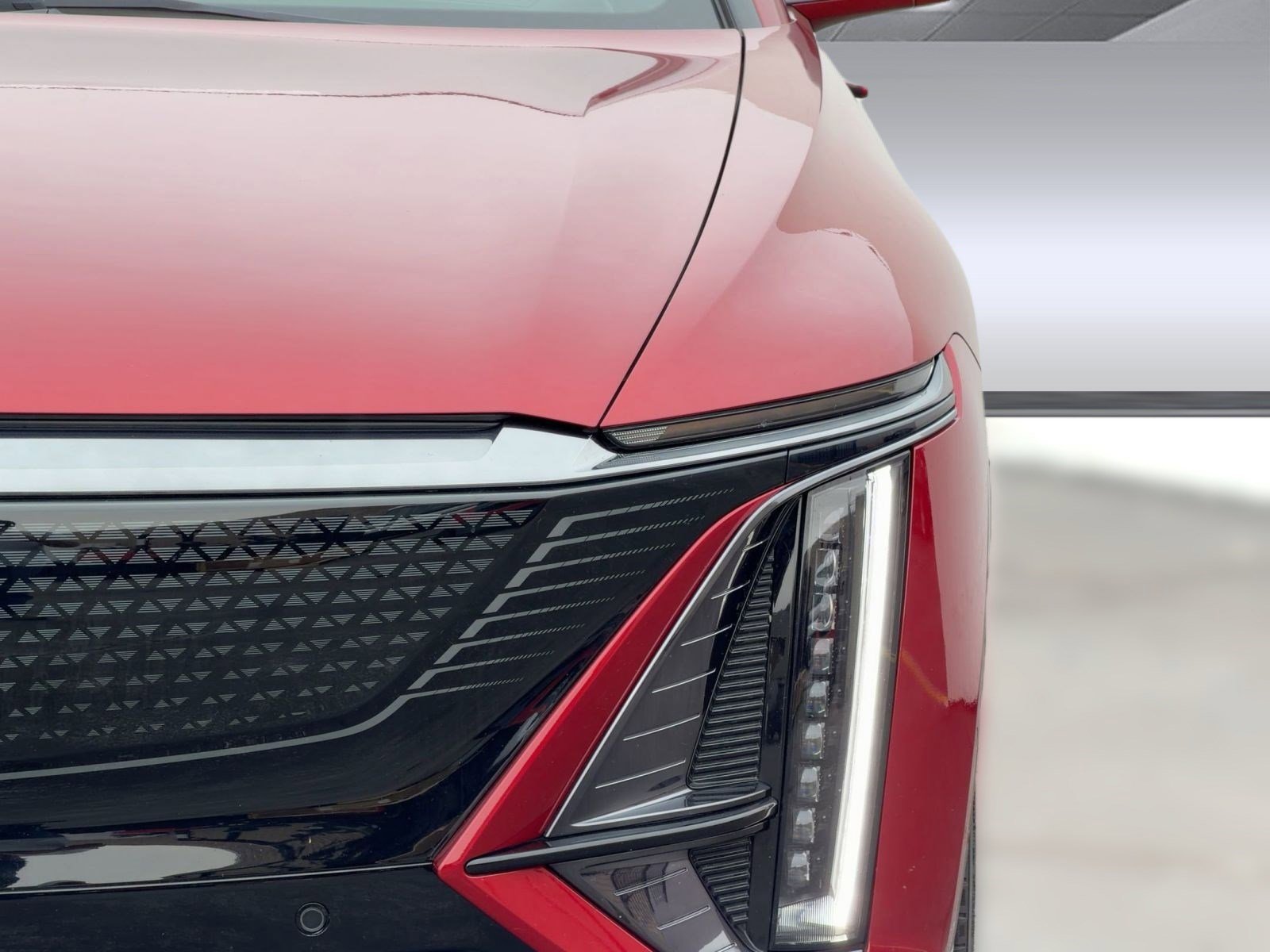 Certified 2024 Cadillac Lyriq Sport w/ Nappa Leather Package image 9