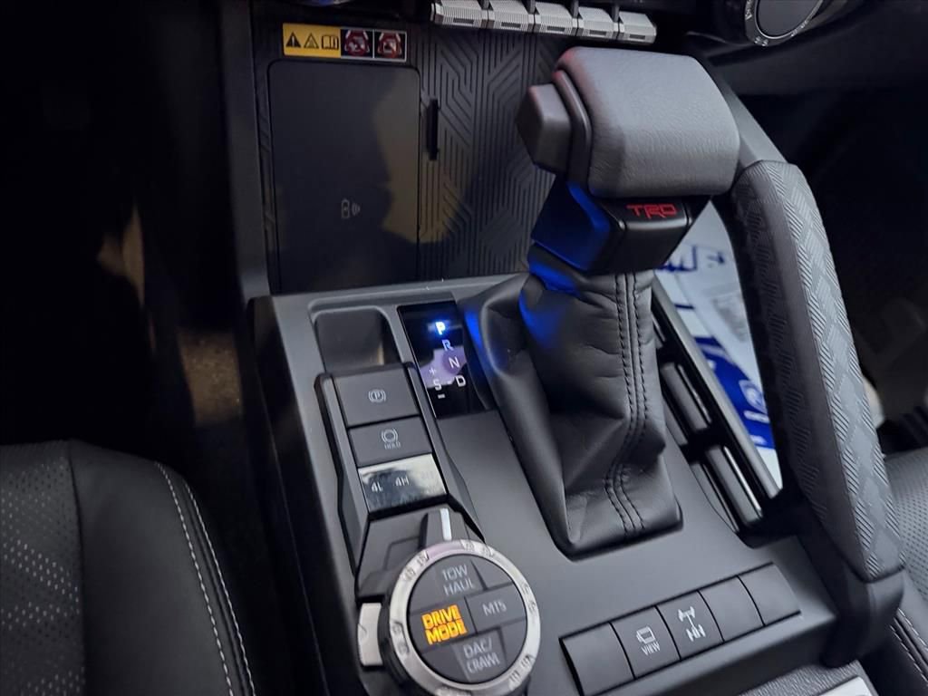 Used 2026 Toyota 4Runner TRD Off-Road Premium image 24