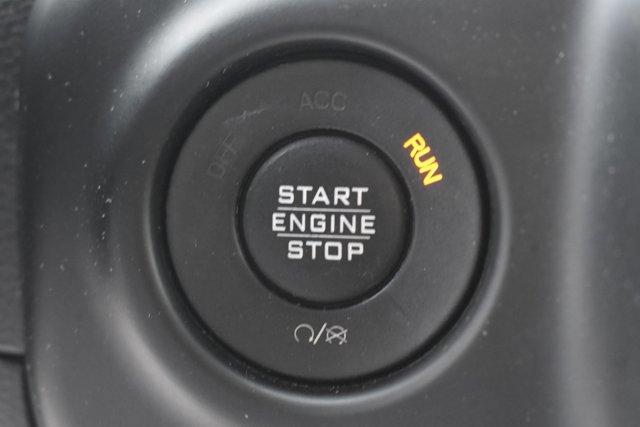 Used 2018 Jeep Wrangler Unlimited Sahara image 29