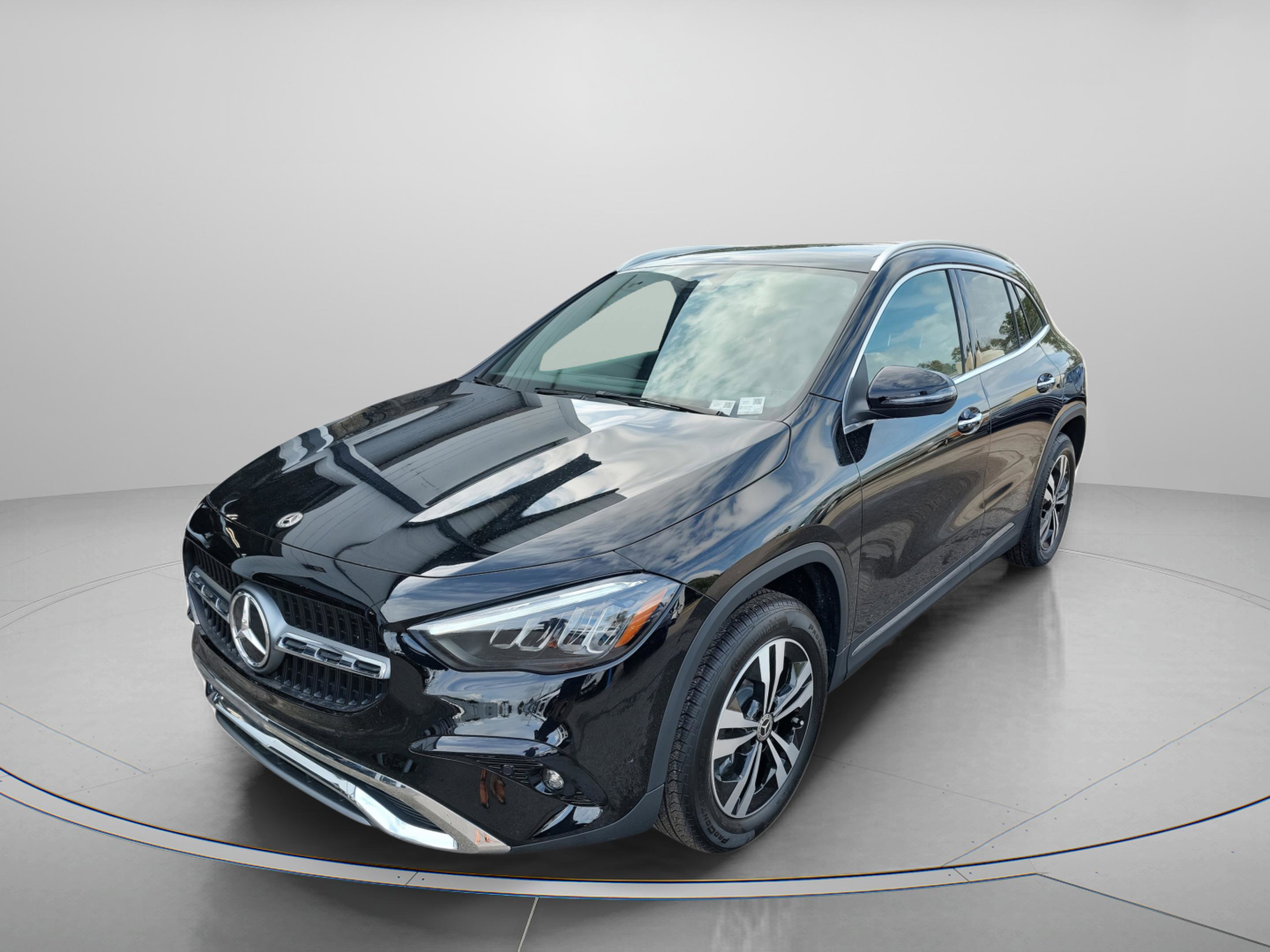 Certified 2026 Mercedes-Benz GLA 250 image 2