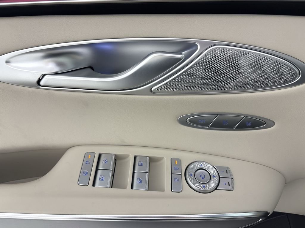 New 2026 Genesis GV70 2.5T Select AWD/4WD image 15