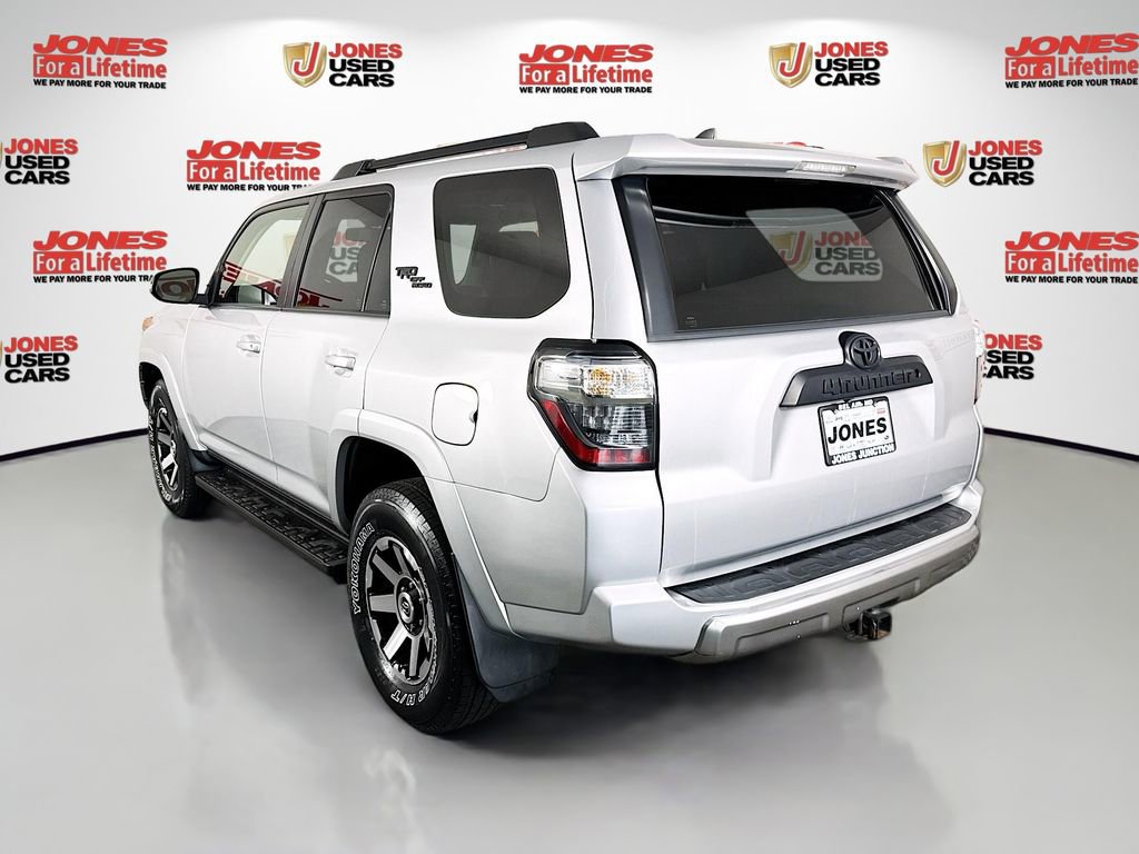 Used 2019 Toyota 4Runner TRD Off-Road Premium AWD/4WD image 2