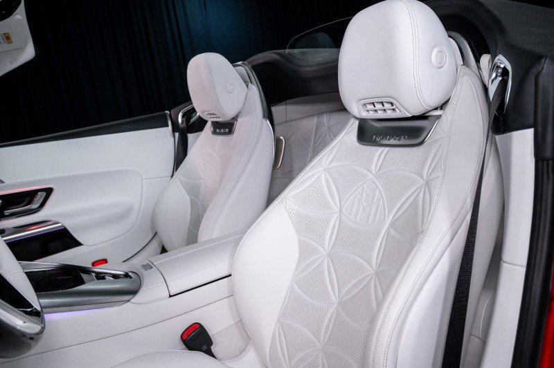 Certified 2026 Mercedes-Benz Maybach SL 680 image 20