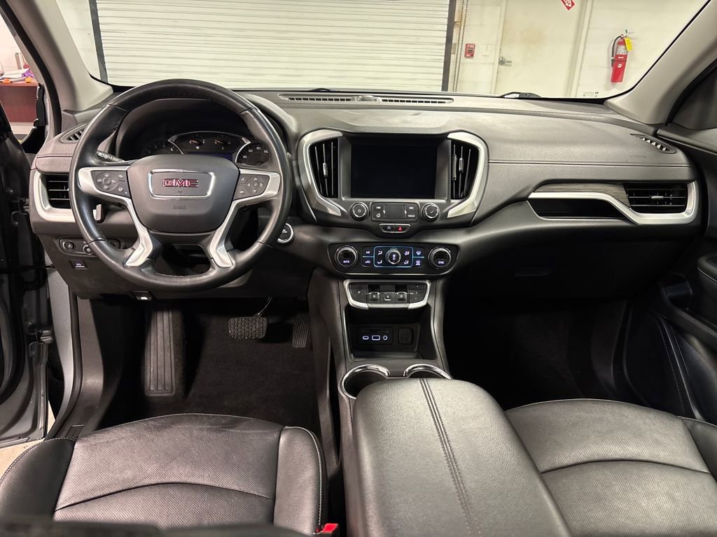 Certified 2024 GMC Terrain SLT image 28