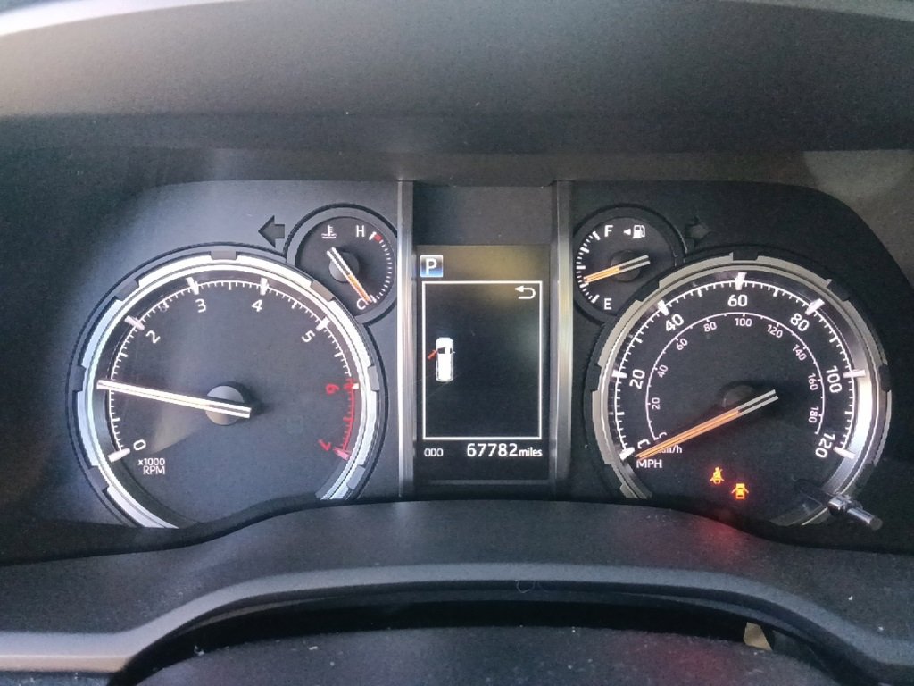 Used 2020 Toyota 4Runner Limited image 21