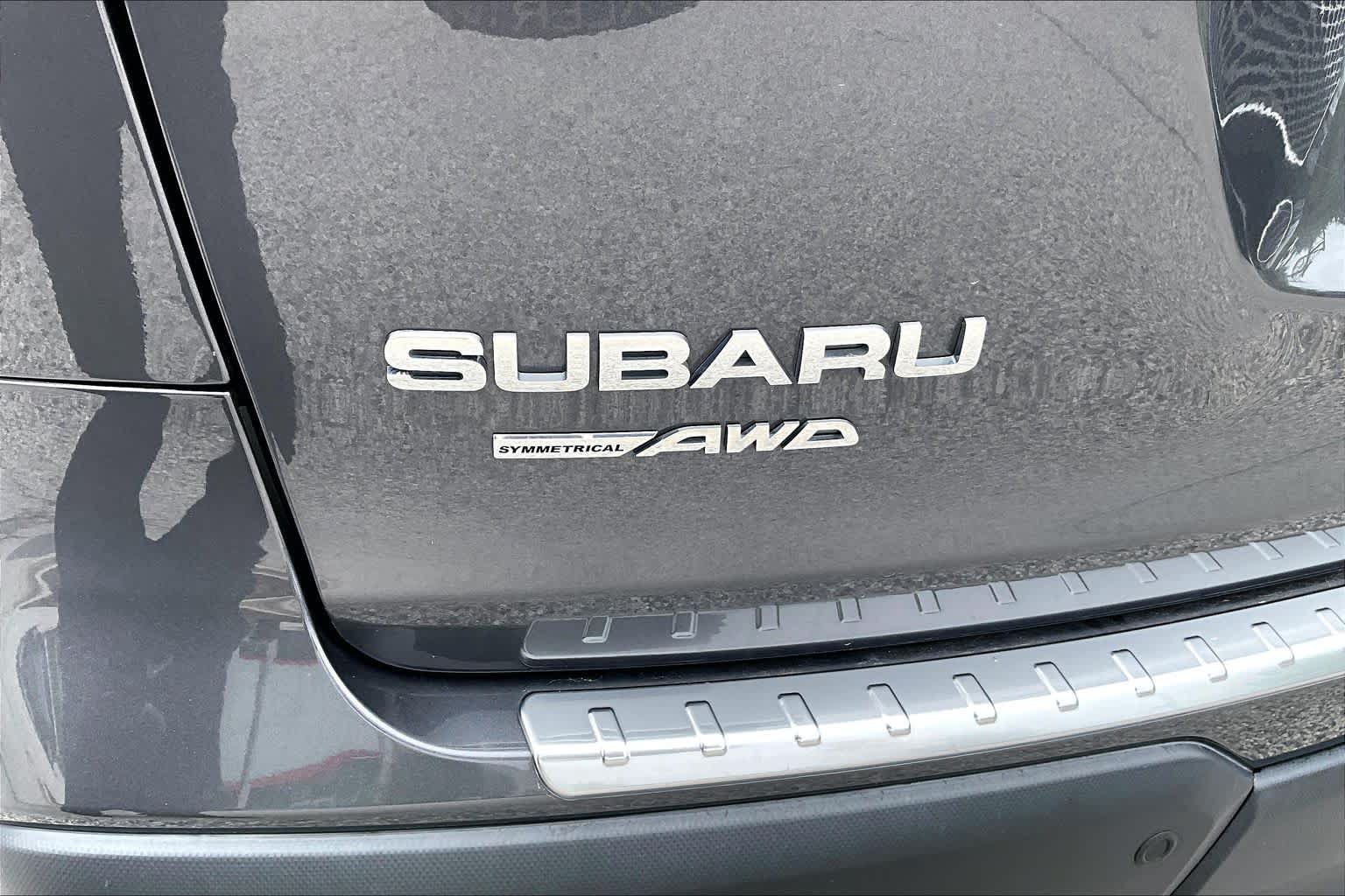Used 2023 Subaru Ascent Premium w/ Convenience Package AWD/4WD image 30