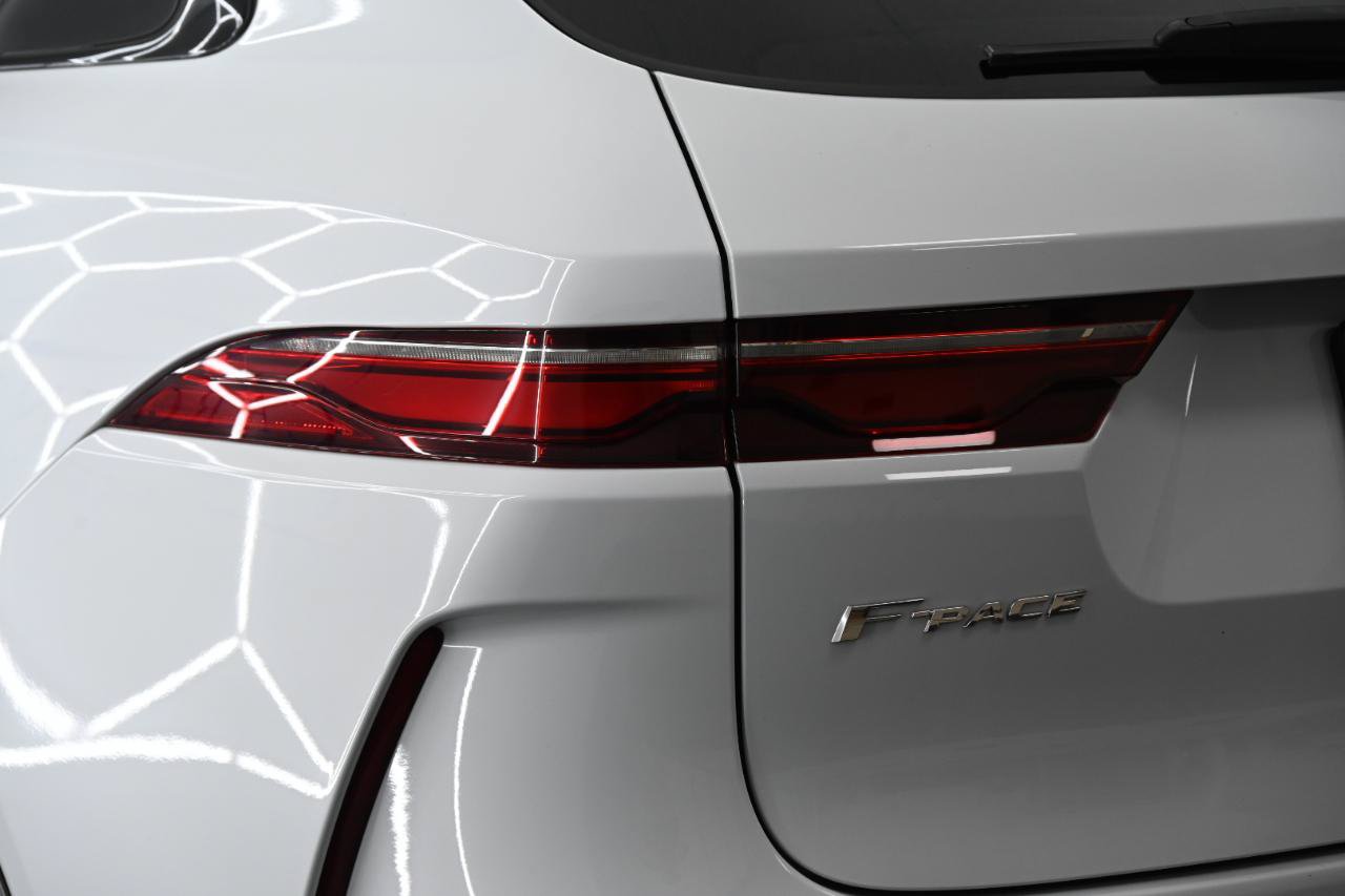 Used 2021 Jaguar F-PACE SVR AWD/4WD image 13