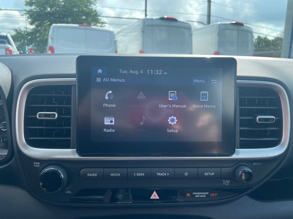 Used 2020 Hyundai Venue SEL FWD image 20