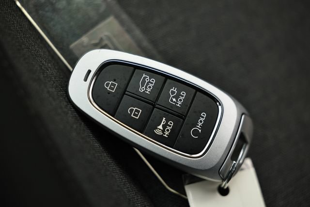 Used 2024 Hyundai Ioniq 5 SEL RWD image 15