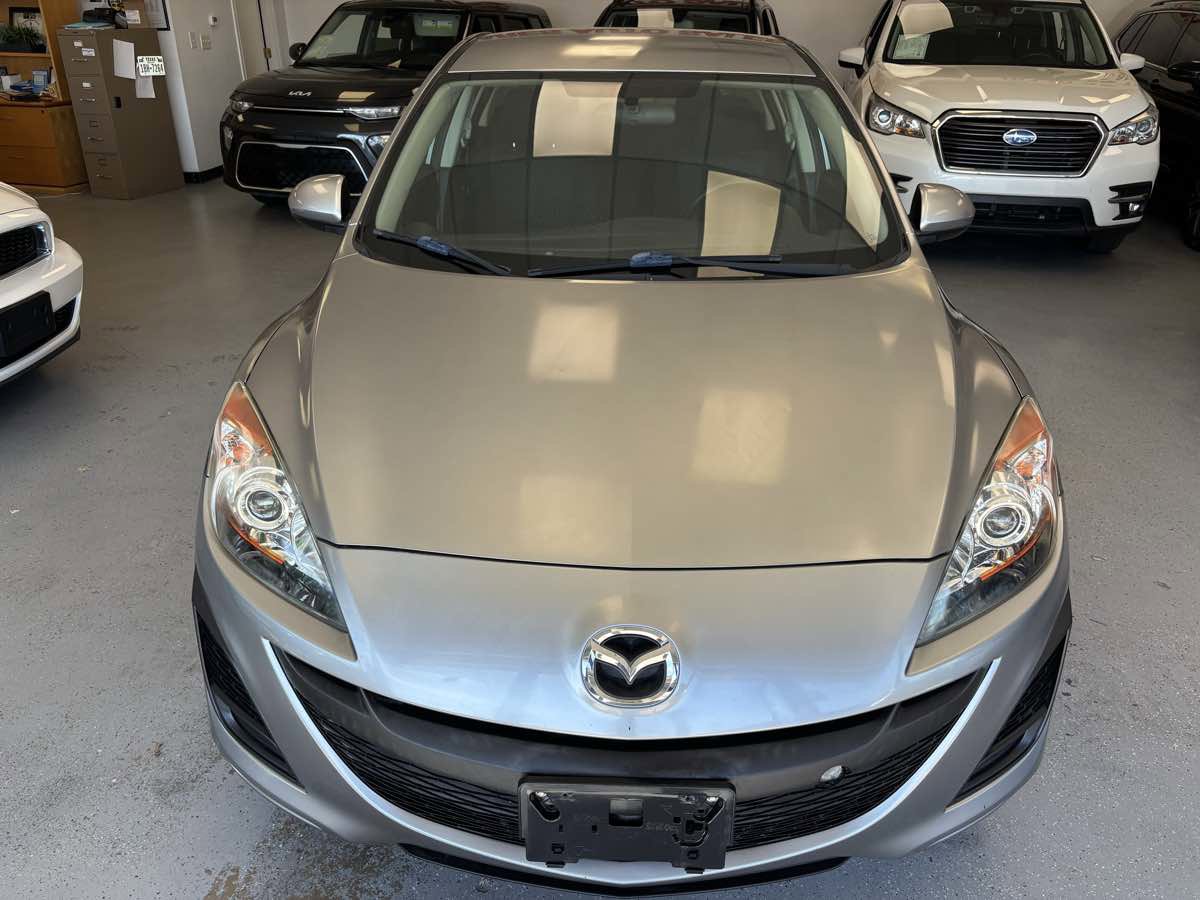Used 2011 MAZDA MAZDA3 i Touring image 1