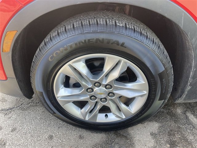 Used 2020 Chevrolet Blazer LT image 2