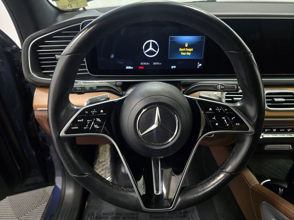 Used 2024 Mercedes-Benz GLE 350 GLE 350 w/ 3rd Row Seat Package image 14