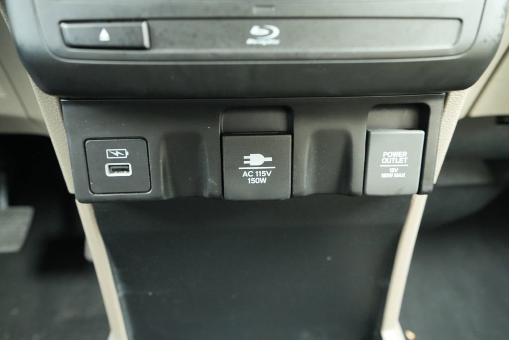 Used 2023 Honda Odyssey Elite image 43