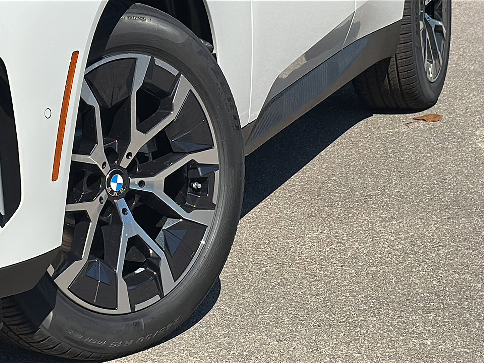 New 2026 BMW X3 xDrive30 w/ Convenience Package image 3