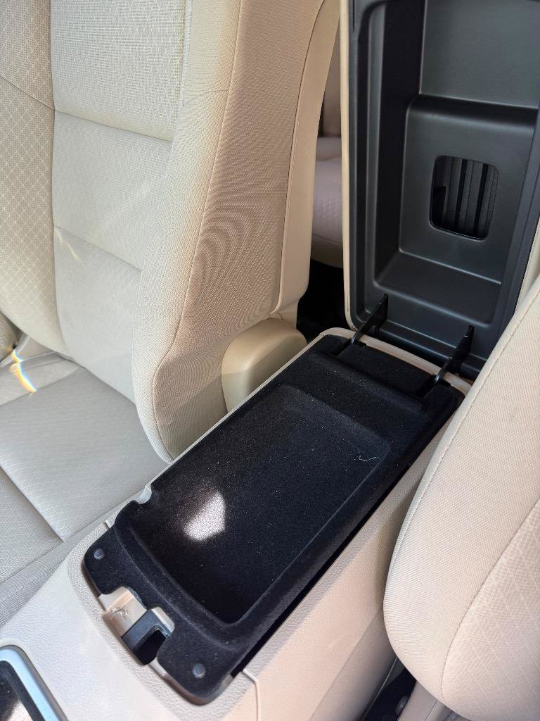Used 2019 Jeep Grand Cherokee Laredo RWD image 21