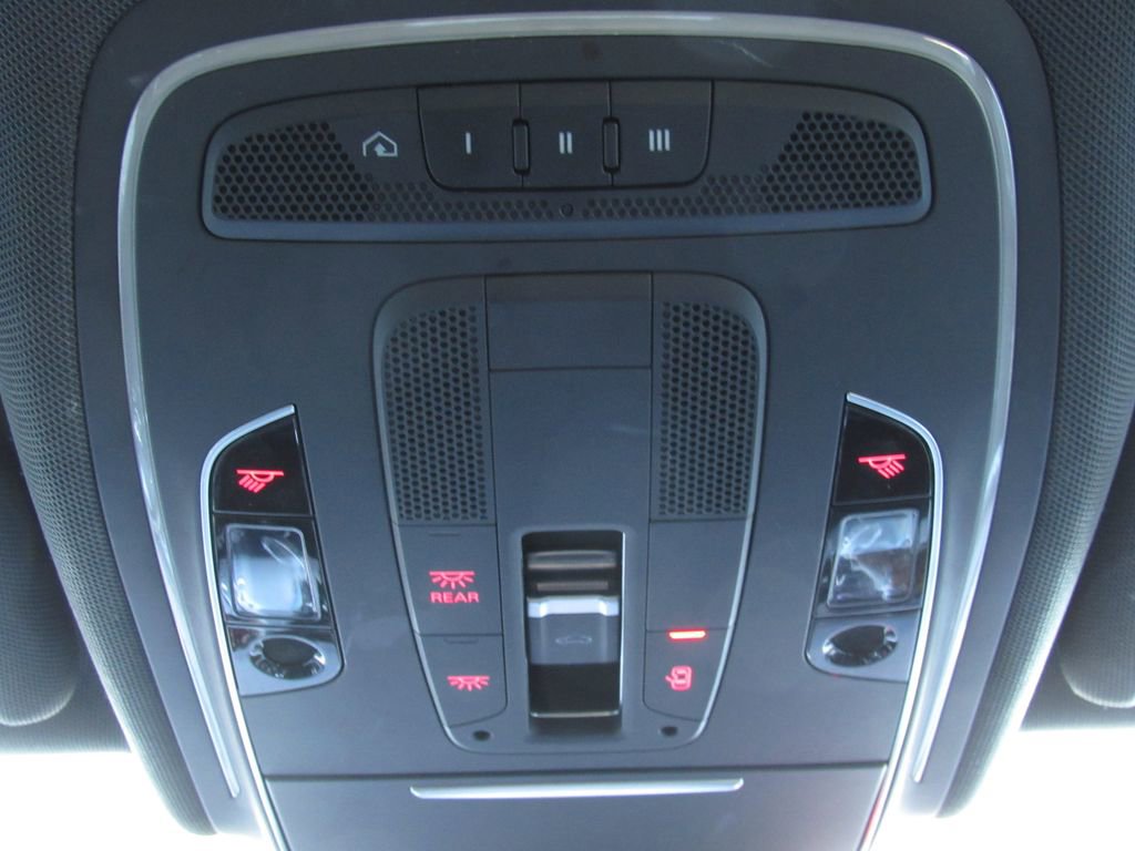 Used 2015 Audi A8 3.0T w/ Premium Package image 19