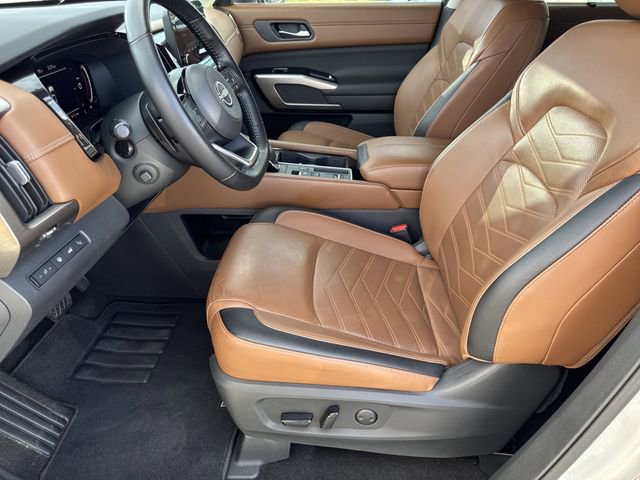 Certified 2023 Nissan Pathfinder Platinum image 9