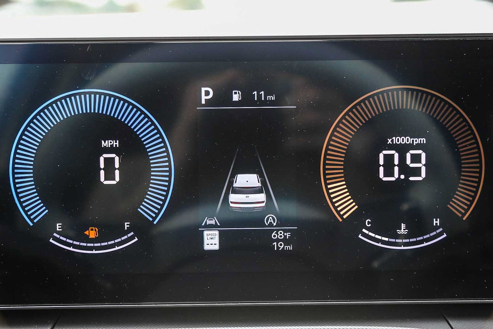New 2026 Hyundai Santa Fe SE FWD image 26
